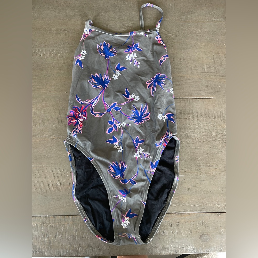 Jolyn Brandon Fixed back